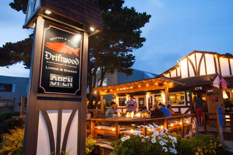 Driftwood Restaurant and Lounge, Cannon Beach, Oregon - Driftwood ...